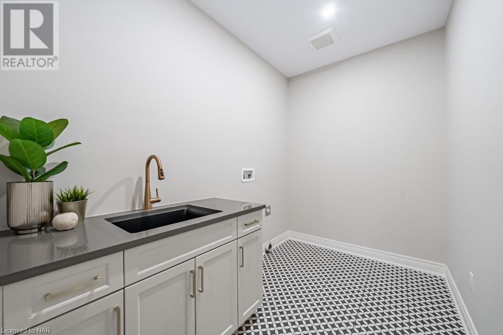 503 Royal Ridge Drive, Fort Erie, Ontario  L0S 1N0 - Photo 31 - 40504846