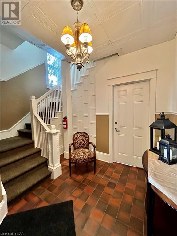 56 West Street, Port Colborne, Ontario  L3K 4C8 - Photo 3 - 40510556