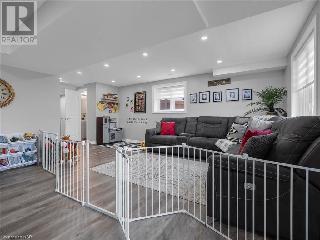 4901 Connor Drive, Beamsville, Ontario  L0R 1B7 - Photo 26 - 40511719