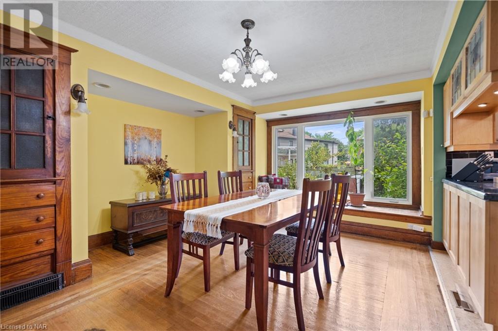 96 Chaplin Avenue, St. Catharines, Ontario  L2R 2E7 - Photo 10 - 40511679