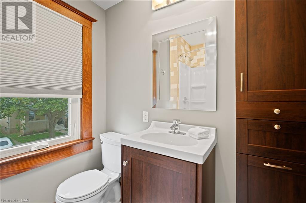 96 Chaplin Avenue, St. Catharines, Ontario  L2R 2E7 - Photo 20 - 40511679