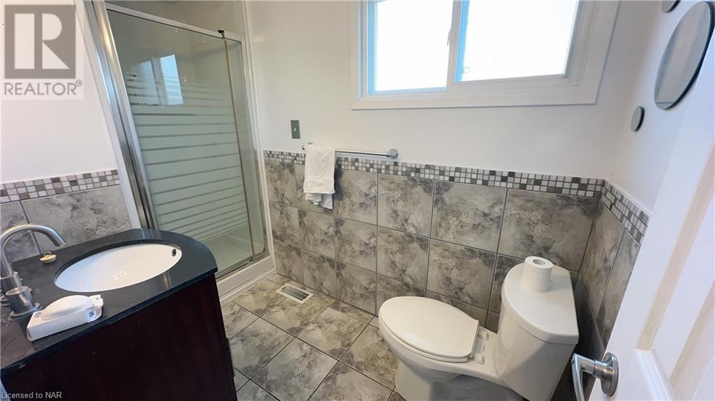 4740 Epworth Circle, Niagara Falls, Ontario  L2E 1C9 - Photo 9 - 40511965