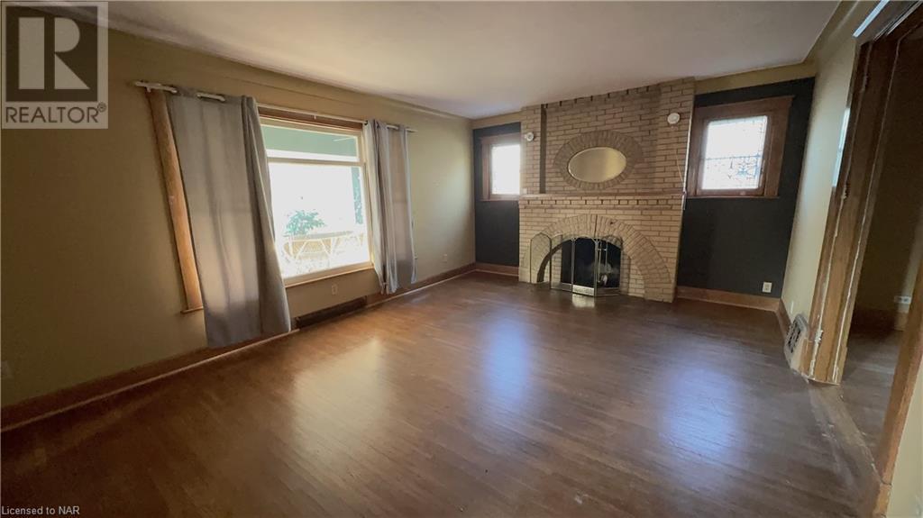 4758 Ryerson Crescent, Niagara Falls, Ontario  L2E 1E5 - Photo 8 - 40511938
