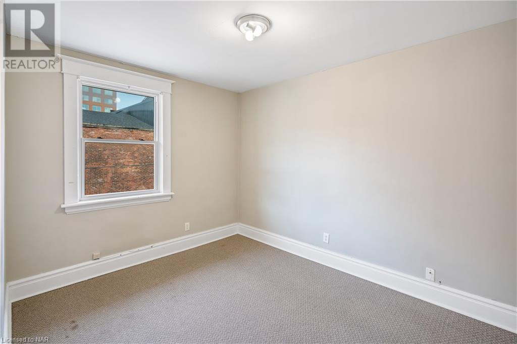 4 Head Street, St. Catharines, Ontario  L2R 3L3 - Photo 14 - 40511853