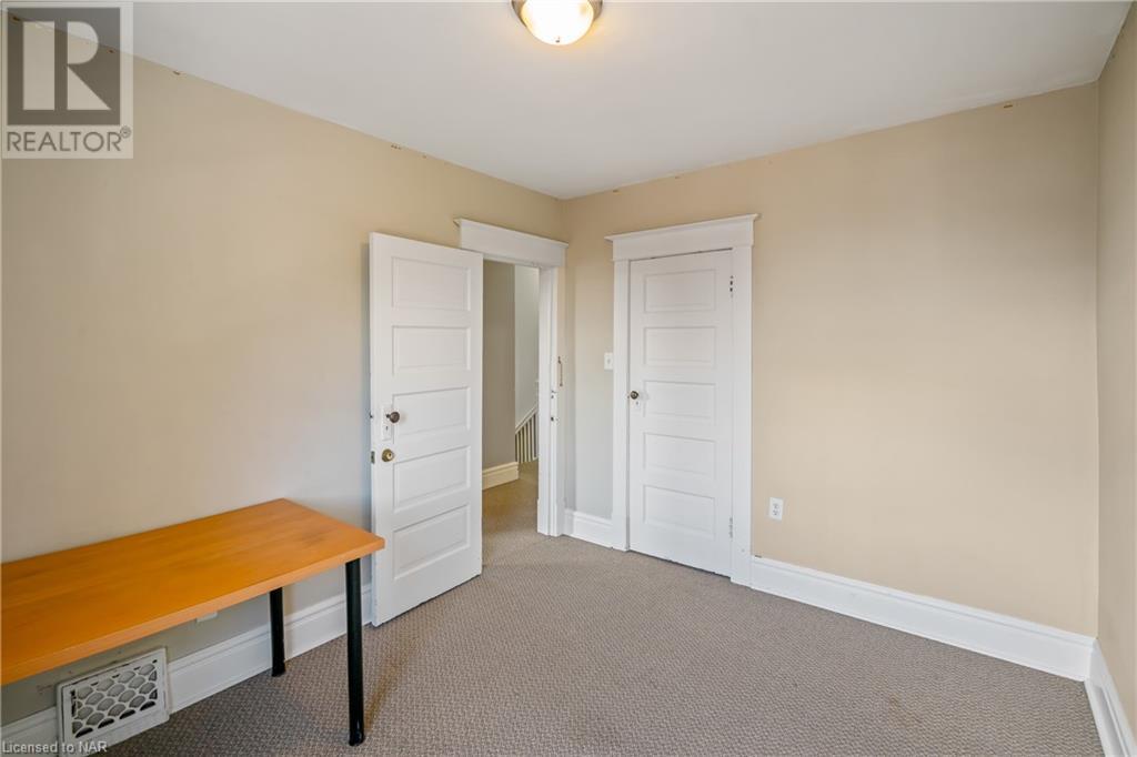4 Head Street, St. Catharines, Ontario  L2R 3L3 - Photo 18 - 40511853