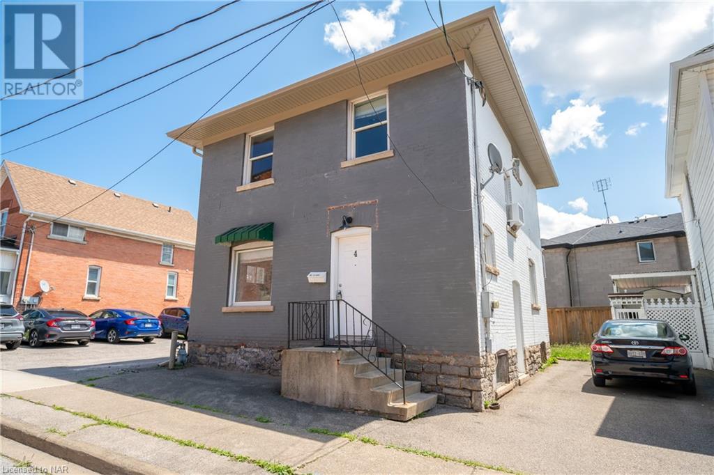 4 Head Street, St. Catharines, Ontario  L2R 3L3 - Photo 2 - 40511853