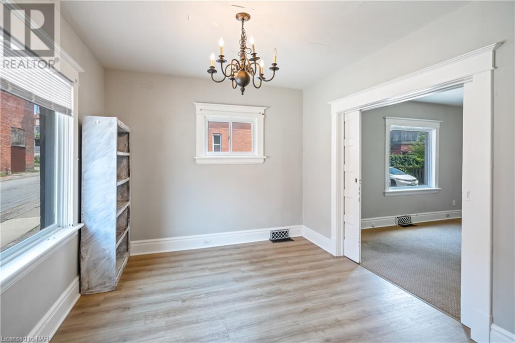 4 Head Street, St. Catharines, Ontario  L2R 3L3 - Photo 8 - 40511853