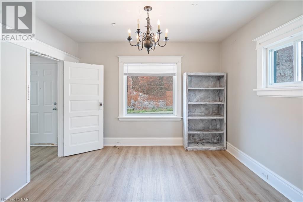 4 Head Street, St. Catharines, Ontario  L2R 3L3 - Photo 9 - 40511853