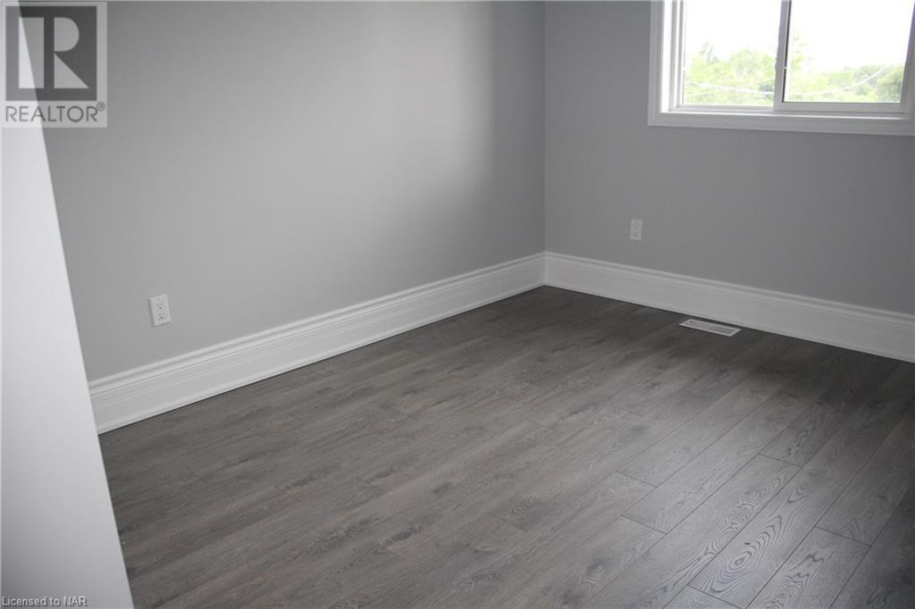 101 Downs Drive, Welland, Ontario  L3B 0H9 - Photo 10 - 40511293