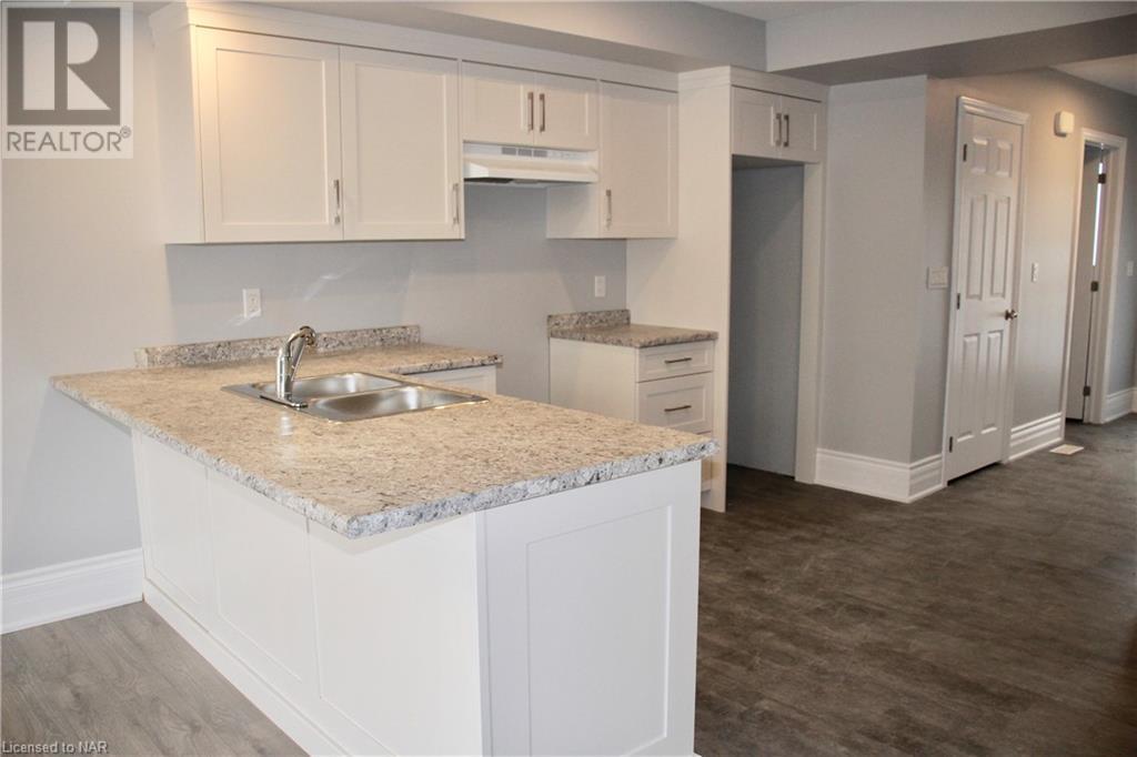 101 Downs Drive, Welland, Ontario  L3B 0H9 - Photo 3 - 40511293