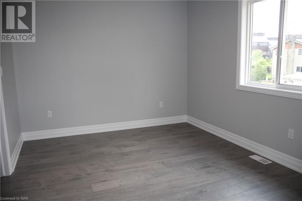 101 Downs Drive, Welland, Ontario  L3B 0H9 - Photo 9 - 40511293