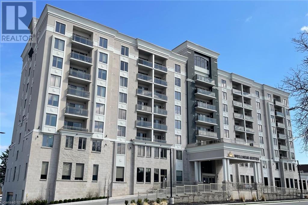 5698 MAIN Street Unit# 410, niagara falls, Ontario