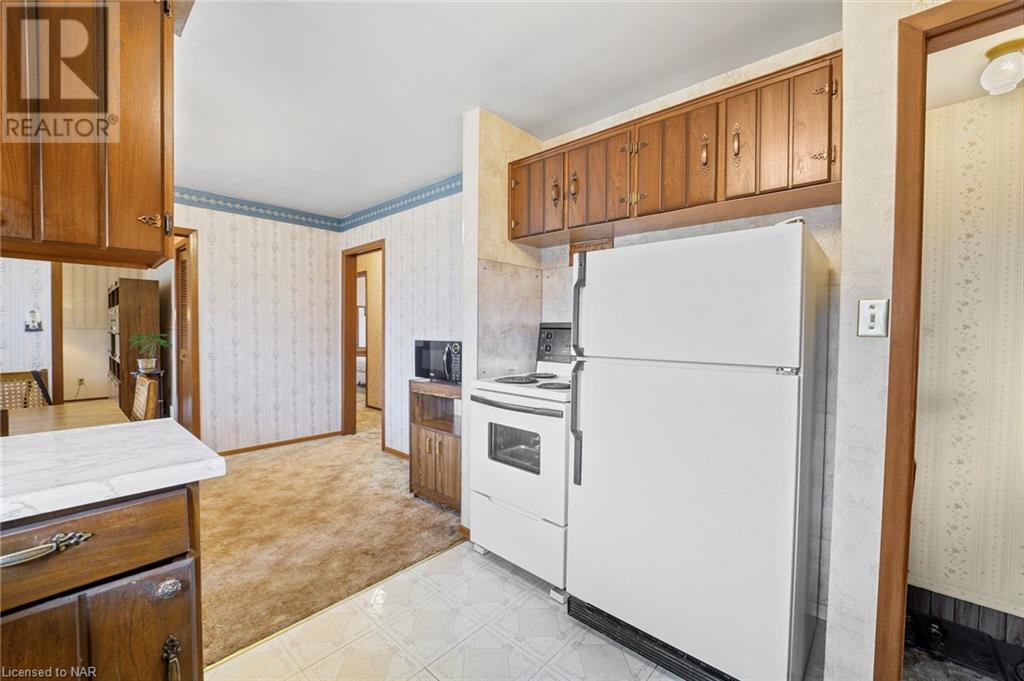 25 Meredith Drive, St. Catharines, Ontario  L2M 6R5 - Photo 12 - 40510316
