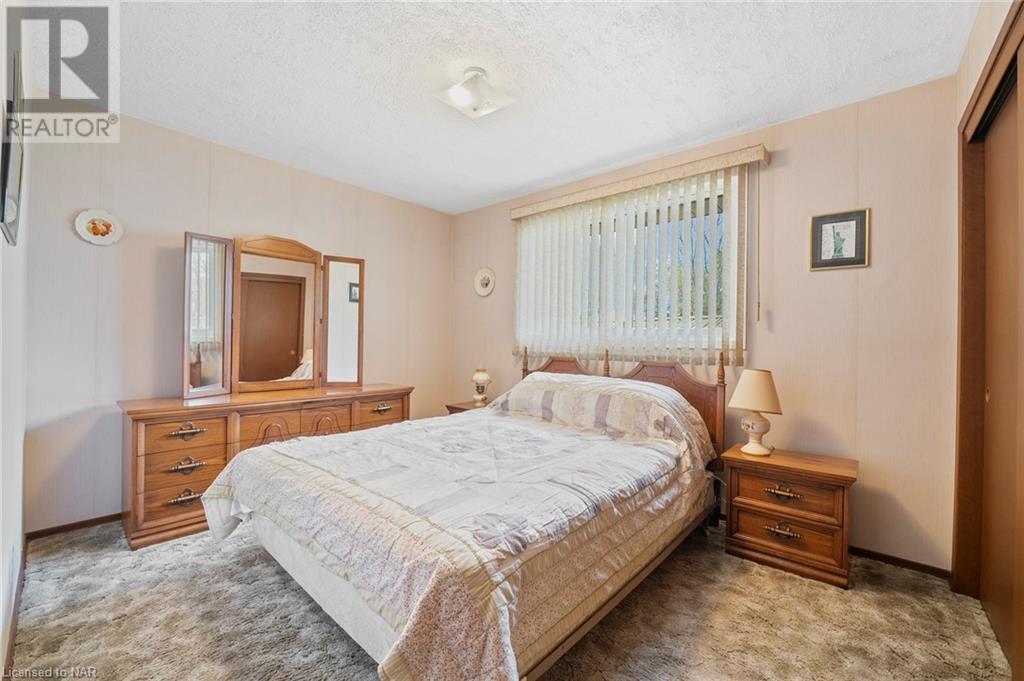 25 Meredith Drive, St. Catharines, Ontario  L2M 6R5 - Photo 13 - 40510316