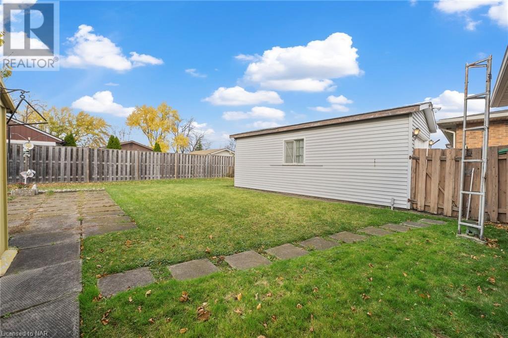 25 Meredith Drive, St. Catharines, Ontario  L2M 6R5 - Photo 30 - 40510316