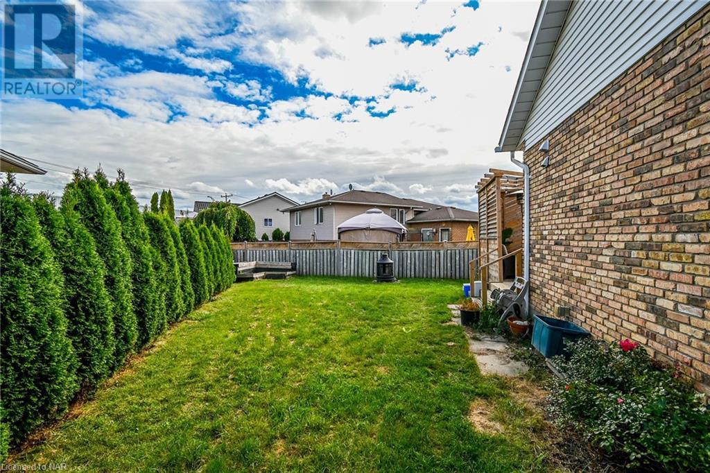 24 Sikorski Avenue, St. Catharines, Ontario  L2M 5W9 - Photo 41 - 40512573