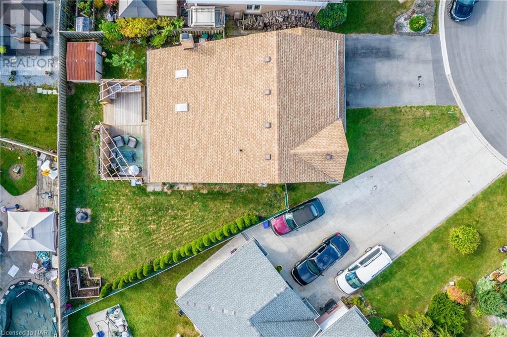 24 Sikorski Avenue, St. Catharines, Ontario  L2M 5W9 - Photo 47 - 40512573