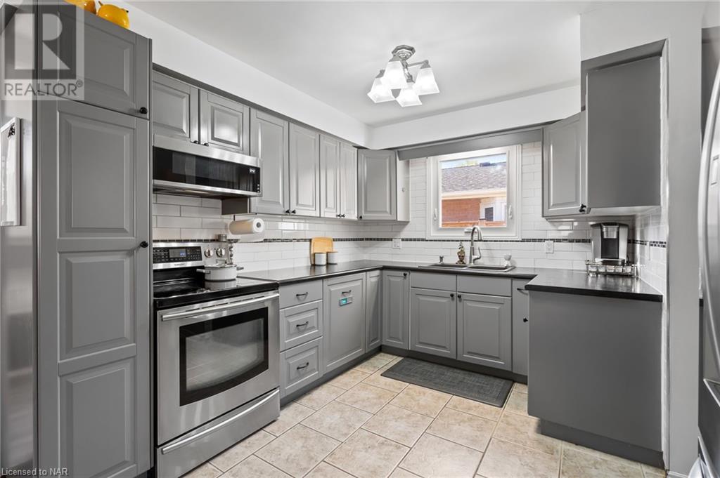 38 Andrea Drive, St. Catharines, Ontario  L2S 3N8 - Photo 6 - 40512199
