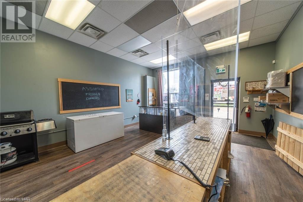 3848 Main Street Unit# C, Niagara Falls, Ontario  L2G 6B2 - Photo 4 - 40512939