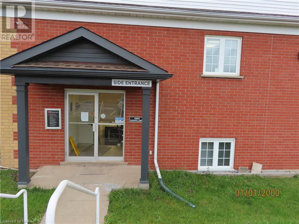 1789 Merrittville Highway, Thorold, Ontario  L3B 5N5 - Photo 3 - 40513247