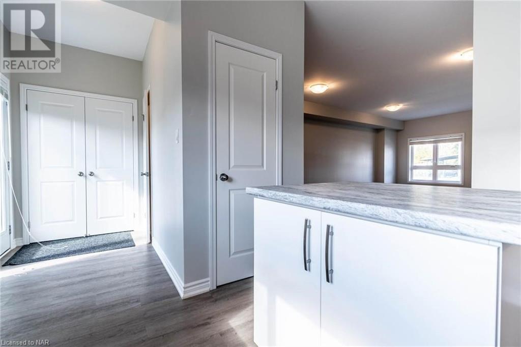 182 Broadway Lane, Welland, Ontario  L3C 5L5 - Photo 13 - 40513298