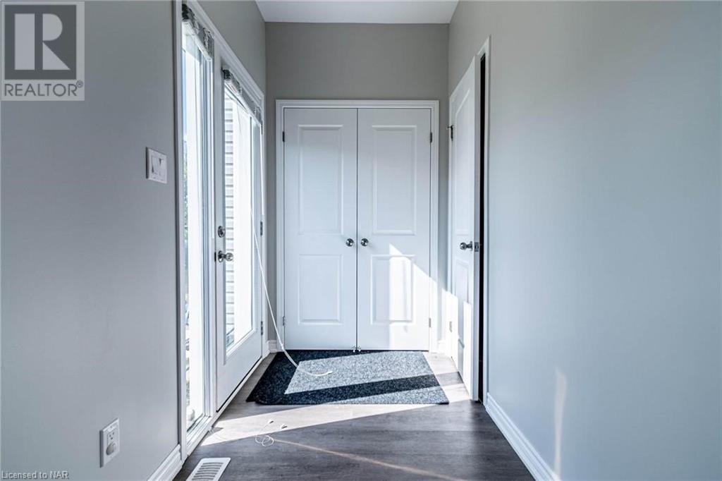 182 Broadway Lane, Welland, Ontario  L3C 5L5 - Photo 15 - 40513298