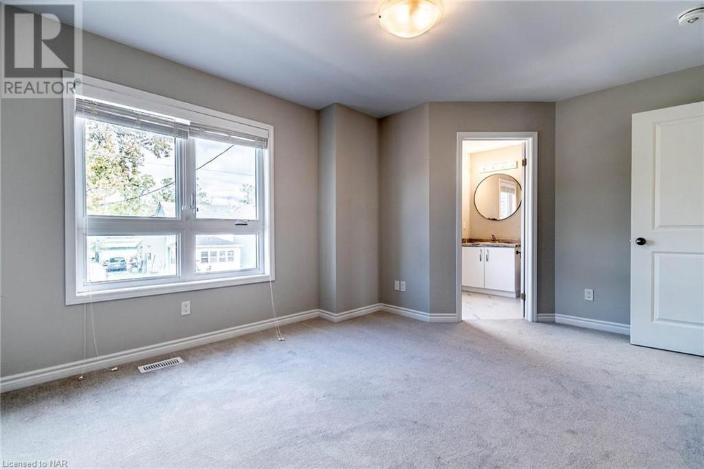 182 Broadway Lane, Welland, Ontario  L3C 5L5 - Photo 17 - 40513298