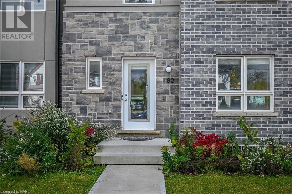182 Broadway Lane, Welland, Ontario  L3C 5L5 - Photo 3 - 40513298