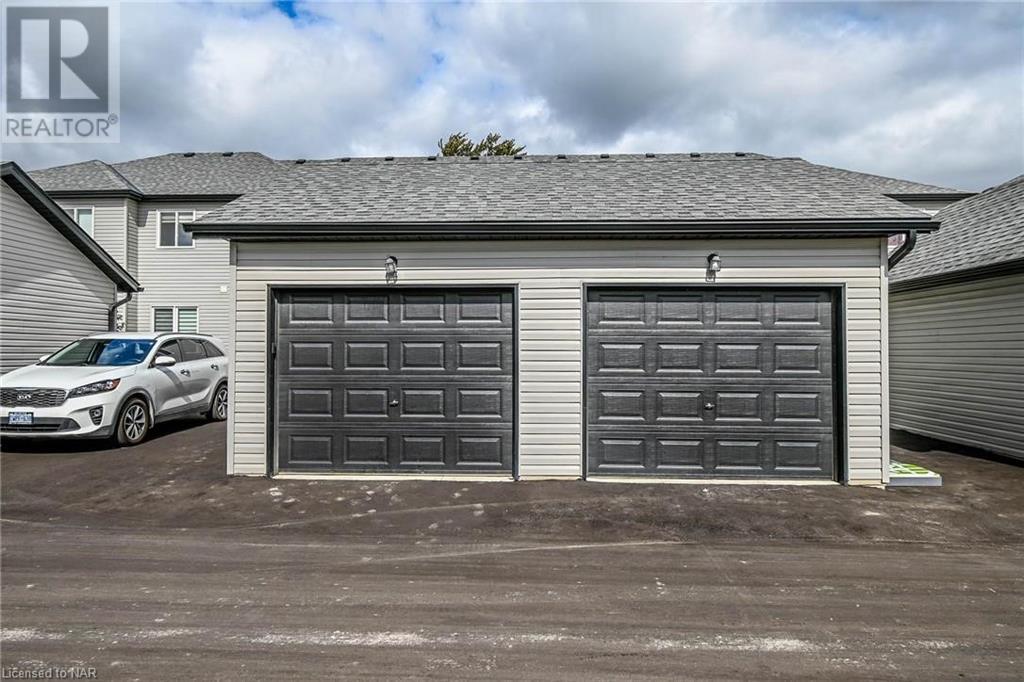182 Broadway Lane, Welland, Ontario  L3C 5L5 - Photo 35 - 40513298