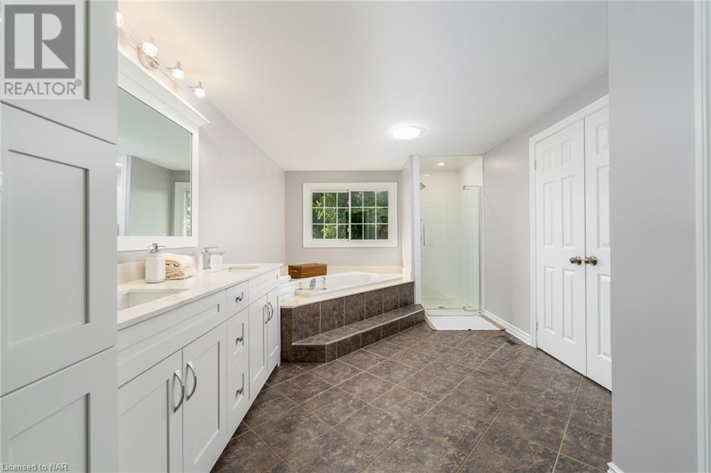 13 Sterling Street, St. Catharines, Ontario  L2S 3T1 - Photo 22 - 40512809