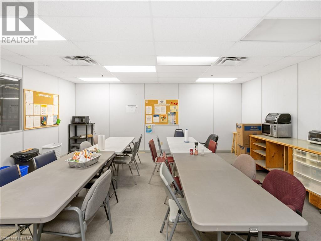6199 Don Murie Street, Niagara Falls, Ontario  L2G 0B1 - Photo 11 - 40493979