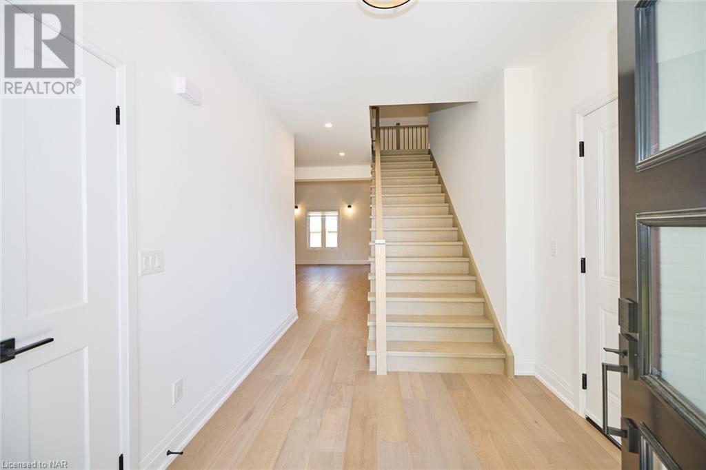 1a Lakeview Avenue, St. Catharines, Ontario  L2N 2P8 - Photo 4 - 40513012