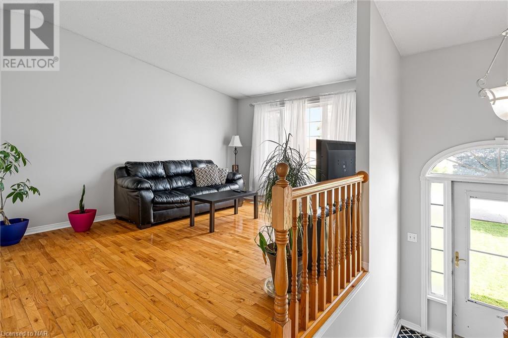 905 Colette Road, Fort Erie, Ontario  L2A 6G7 - Photo 7 - 40510980