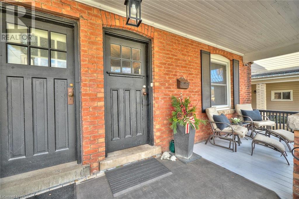 41 Thomas Street, St. Catharines, Ontario  L2R 6L8 - Photo 4 - 40510149