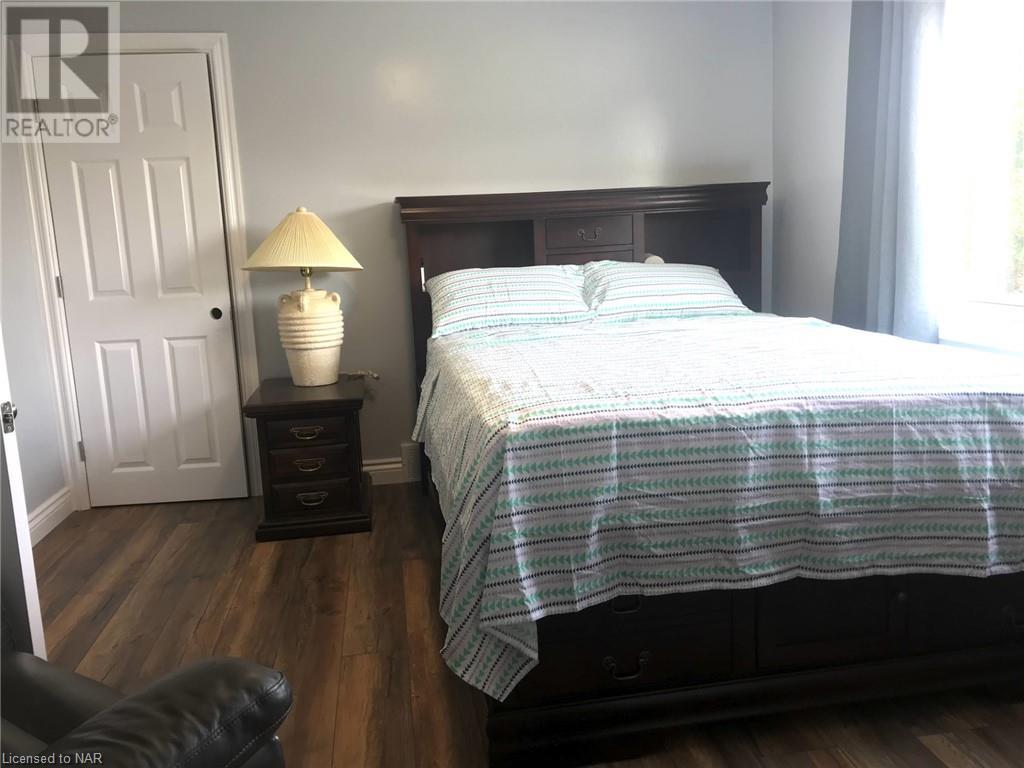 26 Oblate Street Unit# Upper, St. Catharines, Ontario  L2M 5C6 - Photo 3 - 40513528