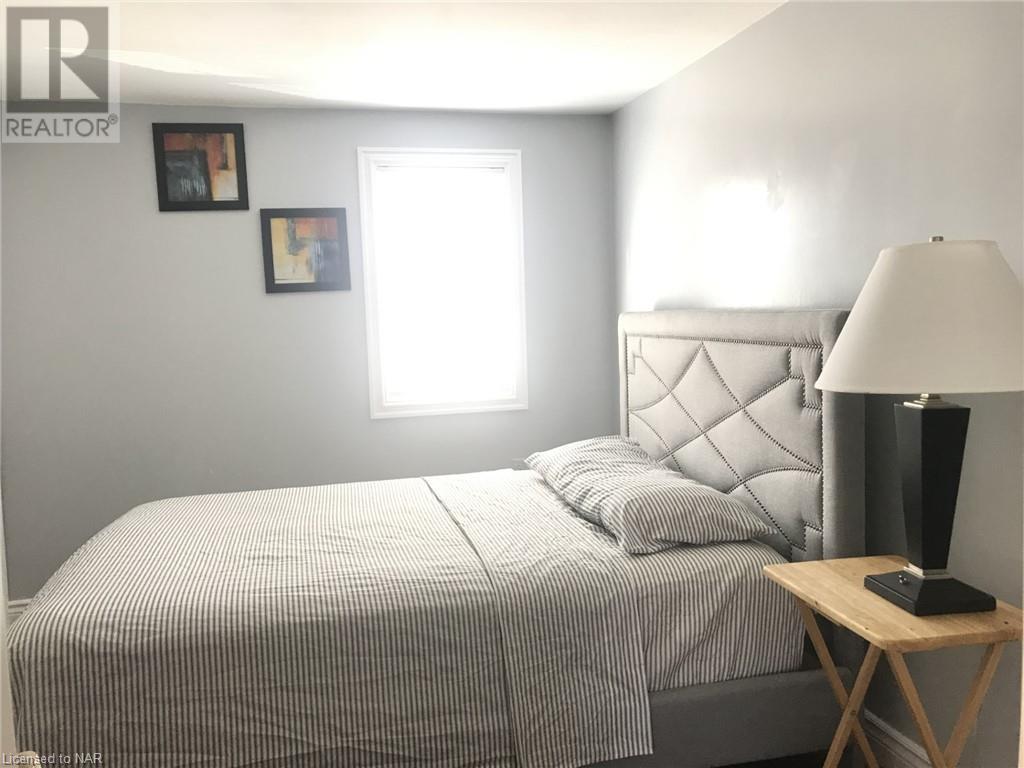 26 Oblate Street Unit# Upper, St. Catharines, Ontario  L2M 5C6 - Photo 5 - 40513528