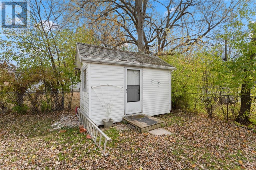 1 Phyllis Street, Fort Erie, Ontario  L2A 3Y1 - Photo 35 - 40511025