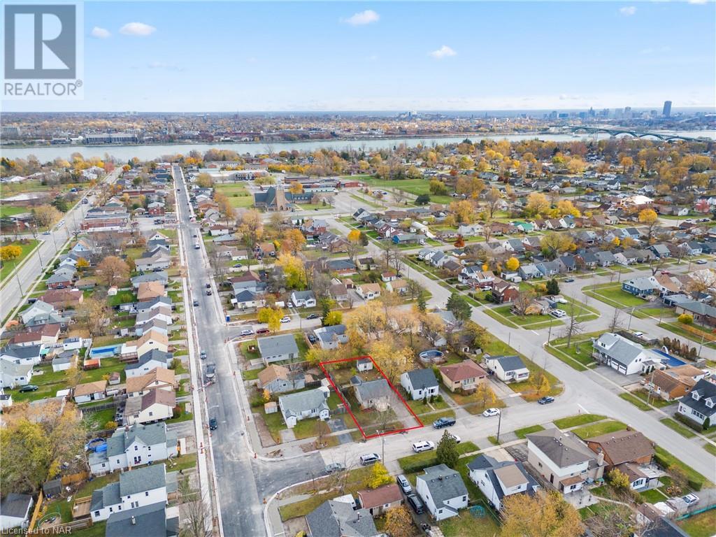 1 Phyllis Street, Fort Erie, Ontario  L2A 3Y1 - Photo 38 - 40511025