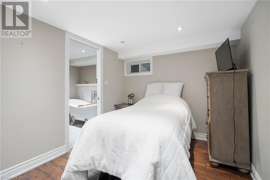 17 Battlefield Drive, Stoney Creek, Ontario  L8G 1T8 - Photo 40 - 40513371