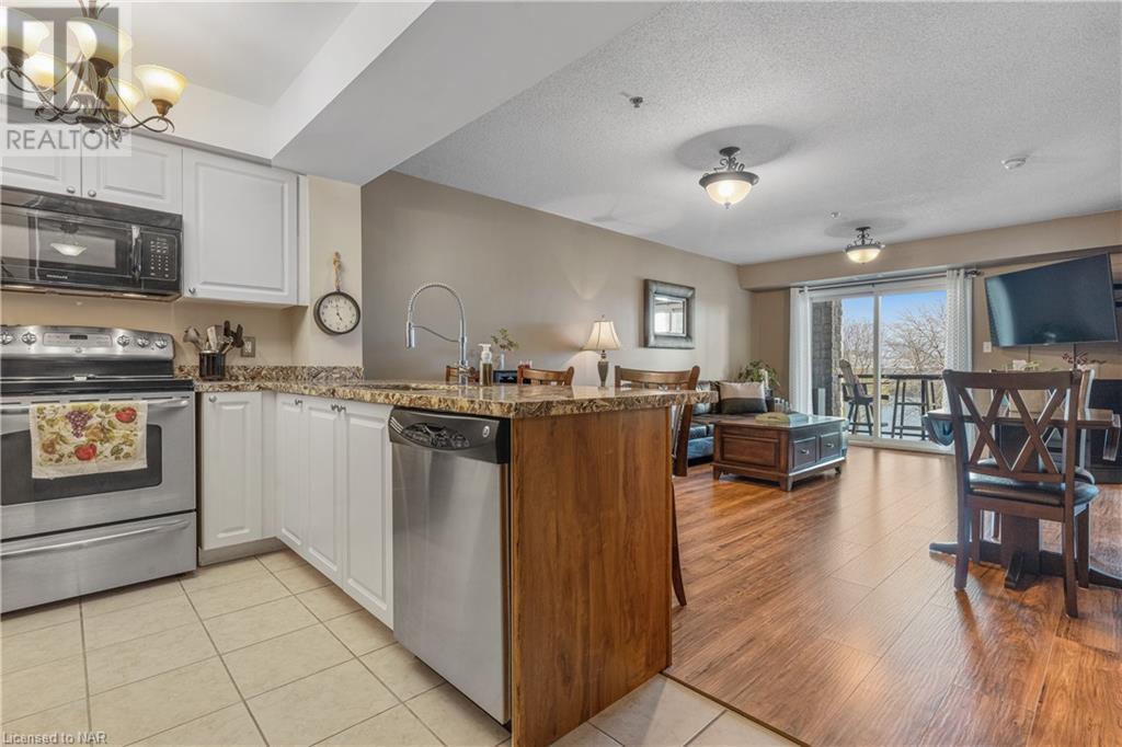 330 Prince Charles Drive Unit# 1214, Welland, Ontario  L3C 7B3 - Photo 15 - 40483694