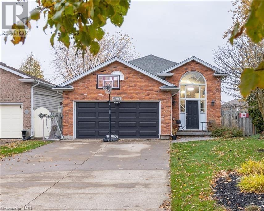 8272 WOODSVIEW Crescent, niagara falls, Ontario