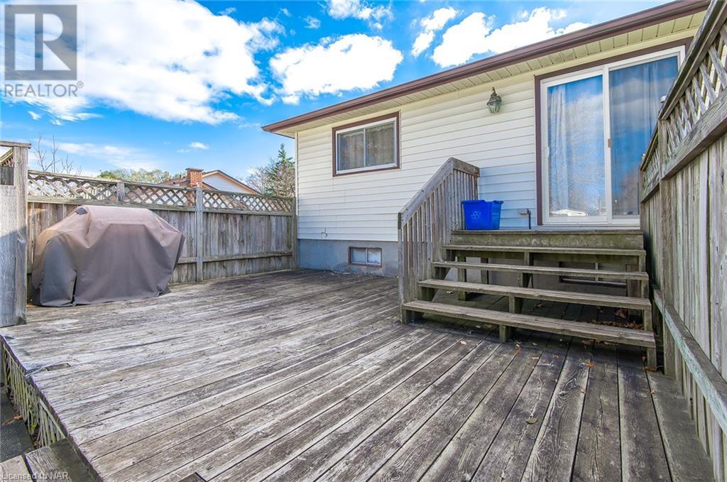 42 Newleaf Crescent, Welland, Ontario  L3C 6B4 - Photo 7 - 40510815