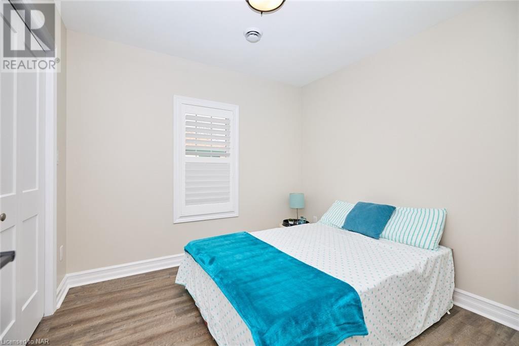 38 Lincoln Road E, Crystal Beach, Ontario  L0S 1B0 - Photo 11 - 40513579