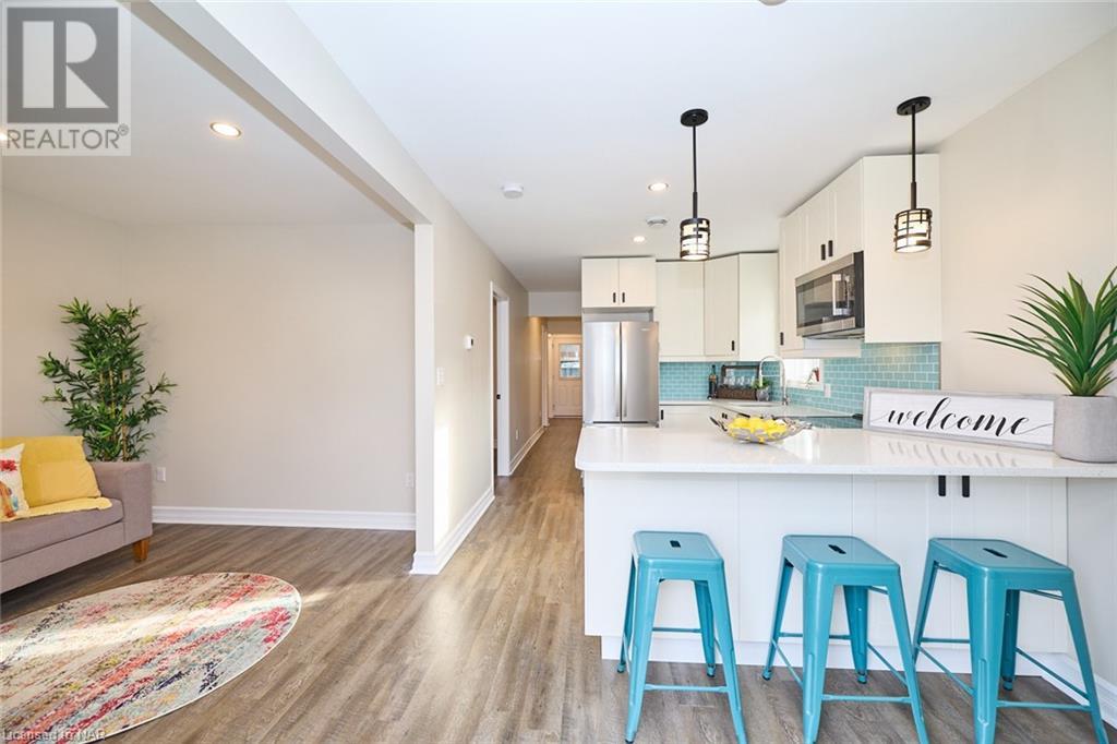 38 Lincoln Road E, Crystal Beach, Ontario  L0S 1B0 - Photo 4 - 40513579