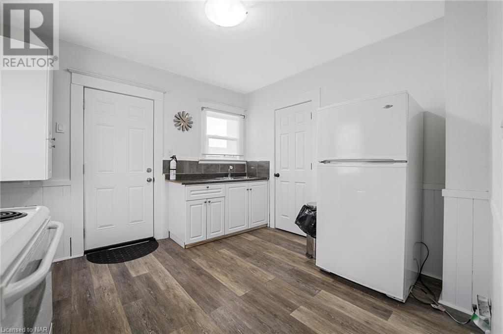 6172 William Street, Niagara Falls, Ontario  L2E 5S1 - Photo 10 - 40513014