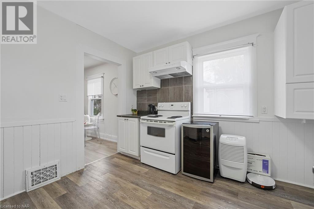 6172 William Street, Niagara Falls, Ontario  L2E 5S1 - Photo 12 - 40513014