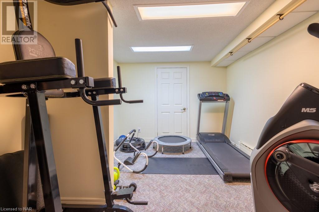 6244 Russell Street, Niagara Falls, Ontario  L2J 1P1 - Photo 44 - 40513960