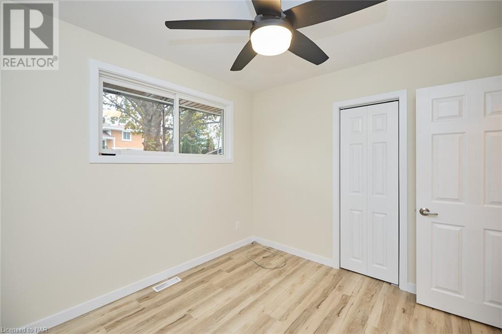9 Wakelin Terrace, St. Catharines, Ontario  L2M 4K9 - Photo 13 - 40513540