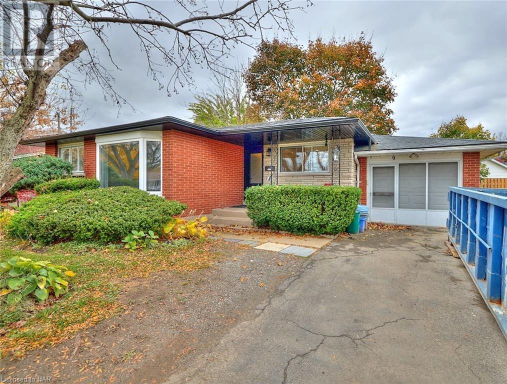 9 Wakelin Terrace, St. Catharines, Ontario  L2M 4K9 - Photo 2 - 40513540