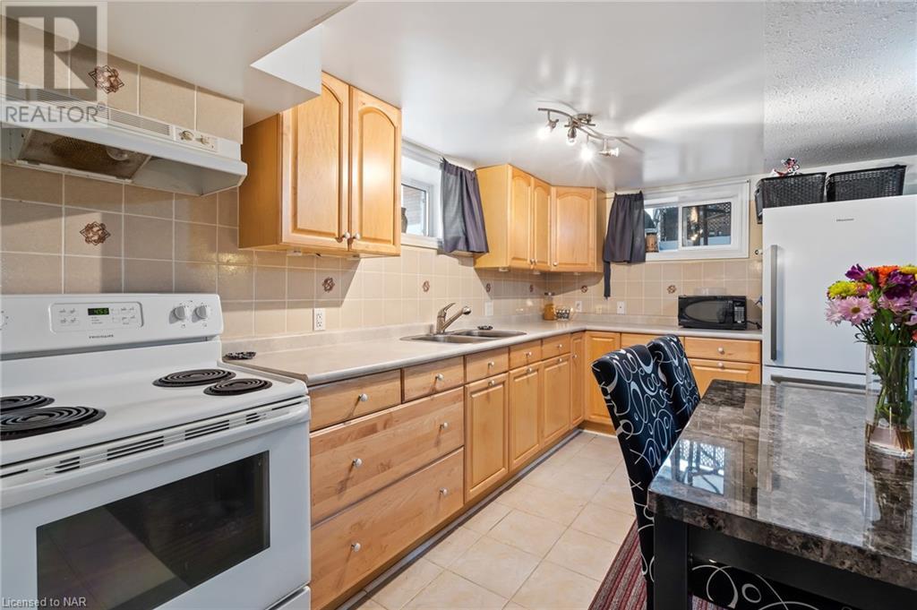 477 Bell Street, Port Colborne, Ontario  L3K 1K6 - Photo 12 - 40514189